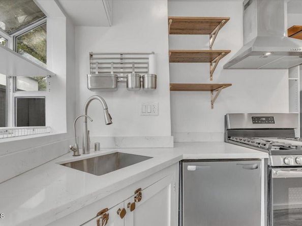 100 Palmetto Drive 1, Pasadena CA 91105
