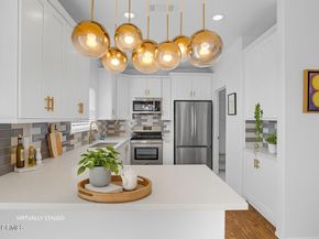 1300 Blue Hill Road, Los Angeles CA 90041