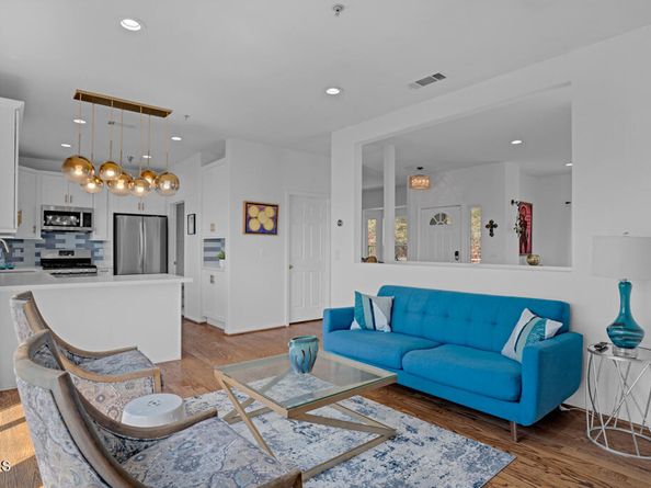 1300 Blue Hill Road, Los Angeles CA 90041