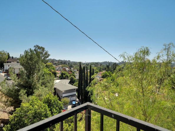 1300 Blue Hill Road, Los Angeles CA 90041