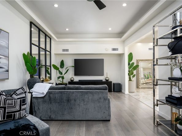 4557 Don Timoteo Drive, Los Angeles CA 90008