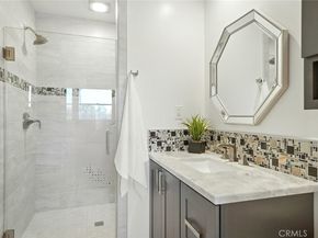 1210 Los Altos Avenue, Long Beach CA 90815