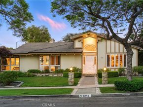 1210 Los Altos Avenue, Long Beach CA 90815
