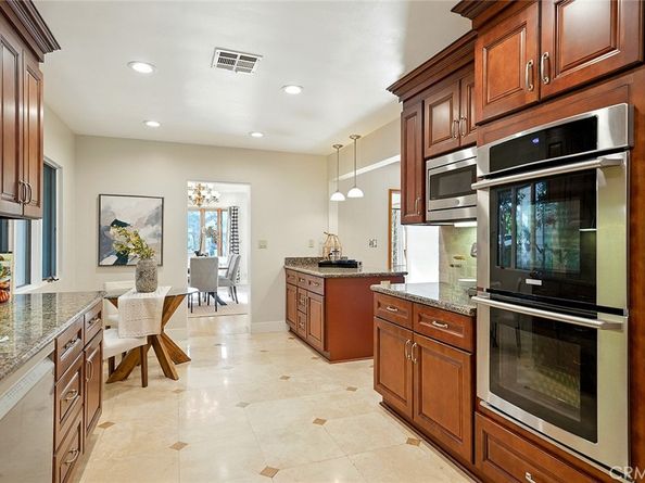 1210 Los Altos Avenue, Long Beach CA 90815