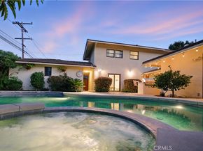 1210 Los Altos Avenue, Long Beach CA 90815