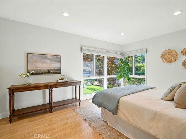 1210 Los Altos Avenue, Long Beach CA 90815