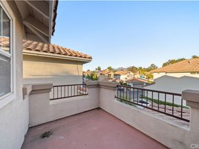 35 Via Encanto, Rancho Santa Margarita CA 92688