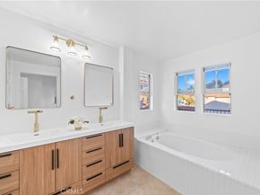 35 Via Encanto, Rancho Santa Margarita CA 92688