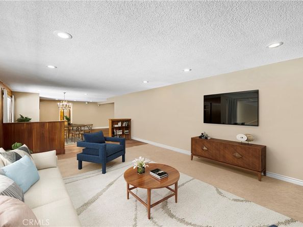2304 Lewis Street, Santa Ana CA 92706