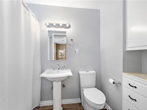 2304 Lewis Street, Santa Ana CA 92706
