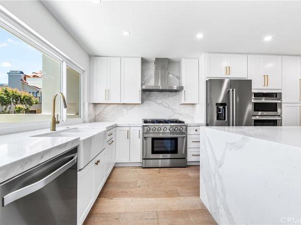 19315 Brooktrail Lane, Huntington Beach CA 92648