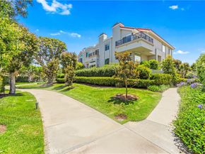 19315 Brooktrail Lane, Huntington Beach CA 92648