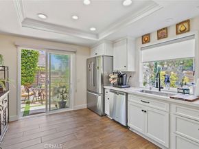 10 Glenhurst 37, Irvine CA 92604