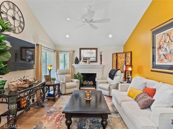 10 Glenhurst 37, Irvine CA 92604