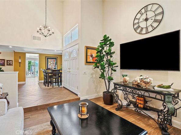 10 Glenhurst 37, Irvine CA 92604