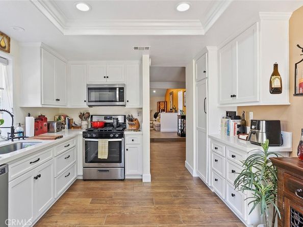 10 Glenhurst 37, Irvine CA 92604