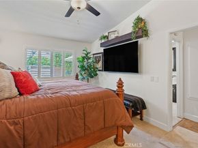 10 Glenhurst 37, Irvine CA 92604