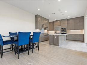 120 Holliston, Lake Forest CA 92630