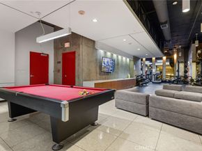 6735 Yucca St 404, Hollywood CA 90028