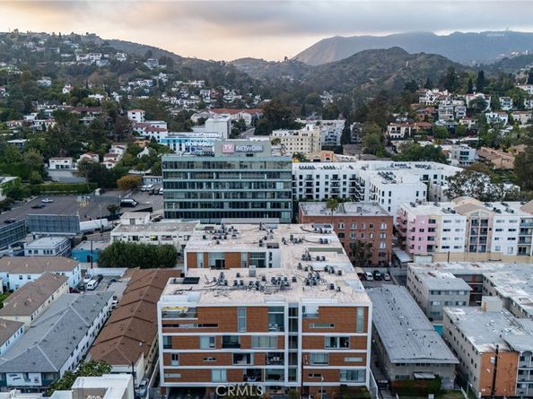 6735 Yucca St 404, Hollywood CA 90028