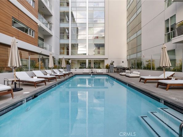 6735 Yucca St 404, Hollywood CA 90028