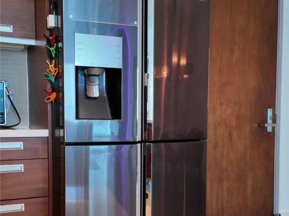 6735 Yucca St 404, Hollywood CA 90028