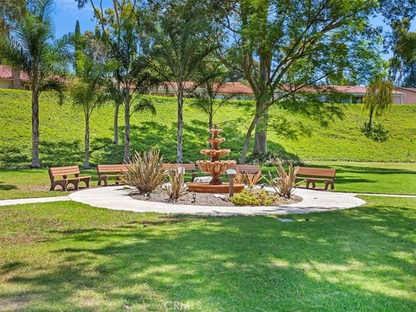 27865 Espinoza, Mission Viejo CA 92692