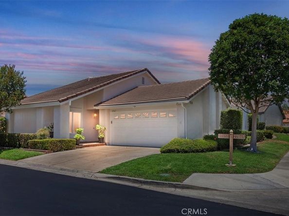 27865 Espinoza, Mission Viejo CA 92692