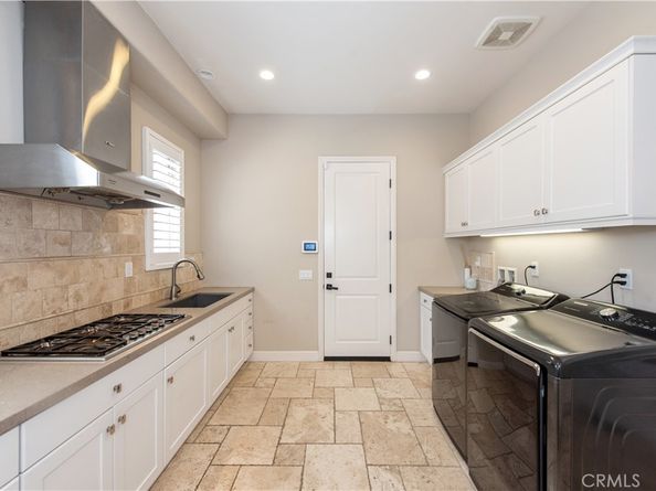 49 Sunset Cove, Irvine CA 92602