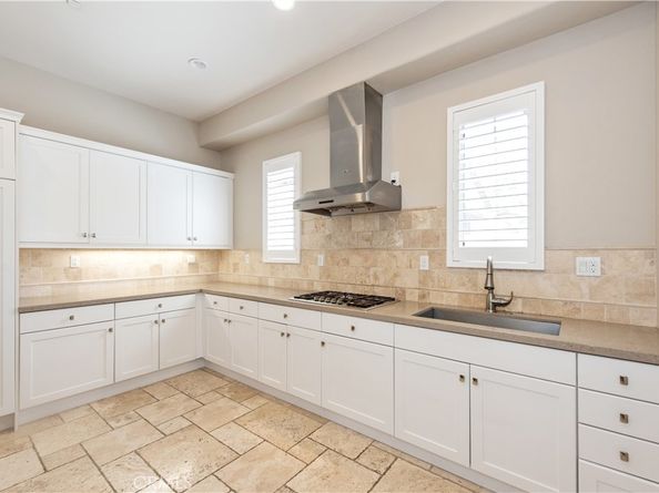 49 Sunset Cove, Irvine CA 92602