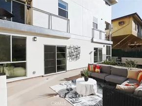 1245 N New Hampshire Avenue 8, Los Angeles CA 90029