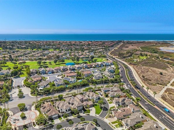 6266 Jasmine Drive, Huntington Beach CA 92648