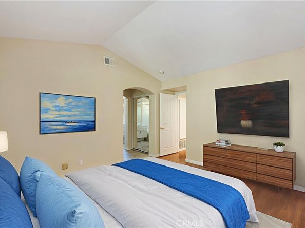 17 Barcelona, Aliso Viejo CA 92656