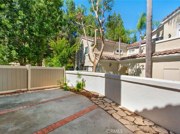 17 Barcelona, Aliso Viejo CA 92656