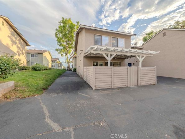 1726 N Oak Knoll N D, Anaheim CA 92807