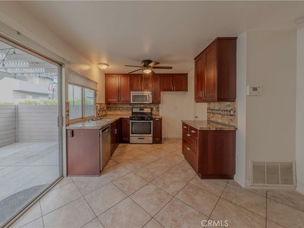 1726 N Oak Knoll N D, Anaheim CA 92807