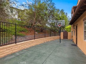 6 Pistoria, Ladera Ranch CA 92694