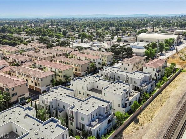 110 Royal, Upland CA 91786