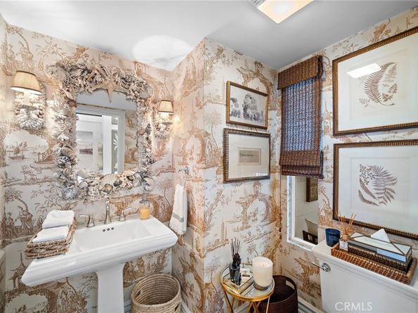 6 Blue Ridge, Irvine CA 92620