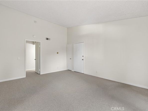 23220 Orange 2, Lake Forest CA 92630