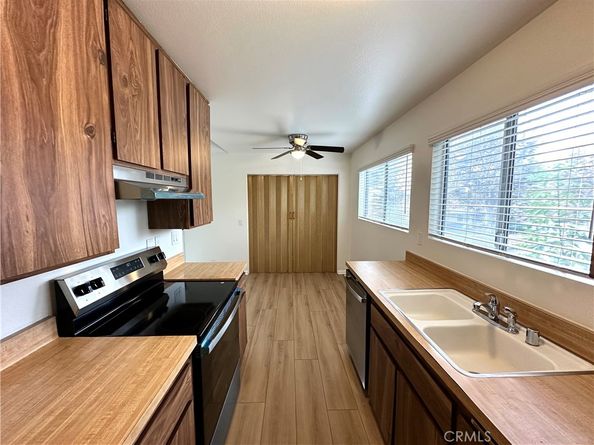 23220 Orange 2, Lake Forest CA 92630