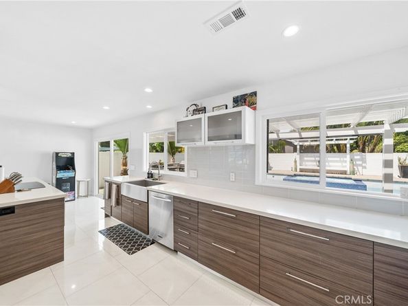 20191 Imperial Cove Lane, Huntington Beach CA 92646