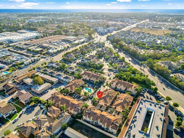 18859 Milos Circle, Huntington Beach CA 92648