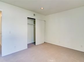 8886 Plumas Circle 1124A, Huntington Beach CA 92646