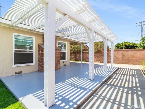 1325 E Romneya, Anaheim CA 92805