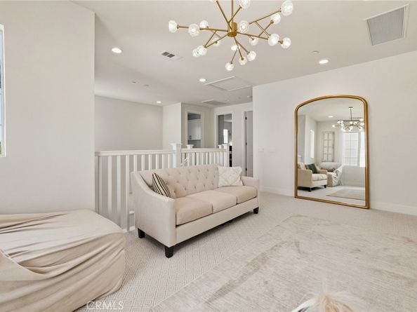 1883 Aliso Canyon Drive, Lake Forest CA 92610