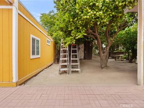 10933 Anzac, Los Angeles CA 90059