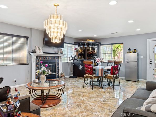 10933 Anzac, Los Angeles CA 90059