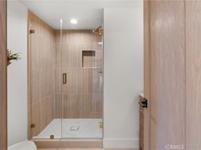 2036 Mandarin Drive, Costa Mesa CA 92626