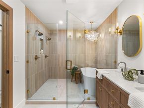 2036 Mandarin Drive, Costa Mesa CA 92626